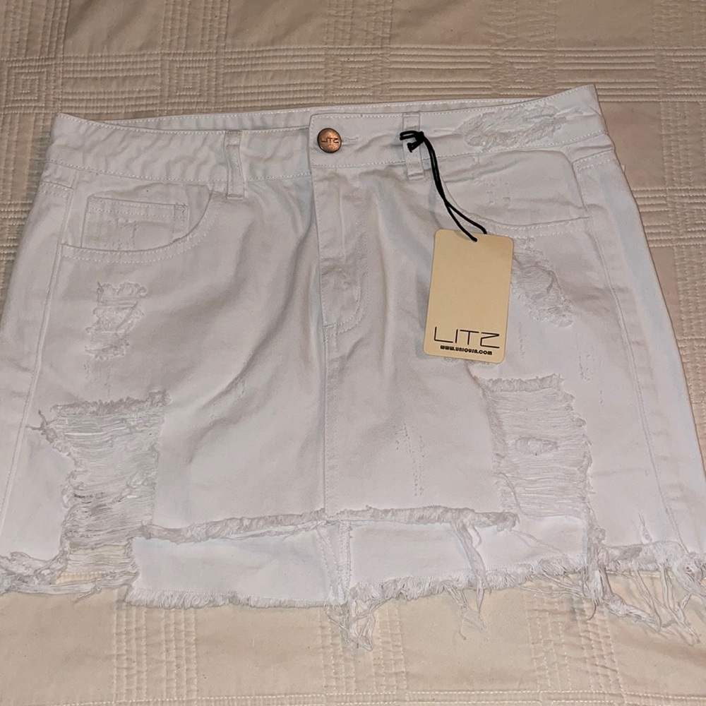 NWT White denim skirt